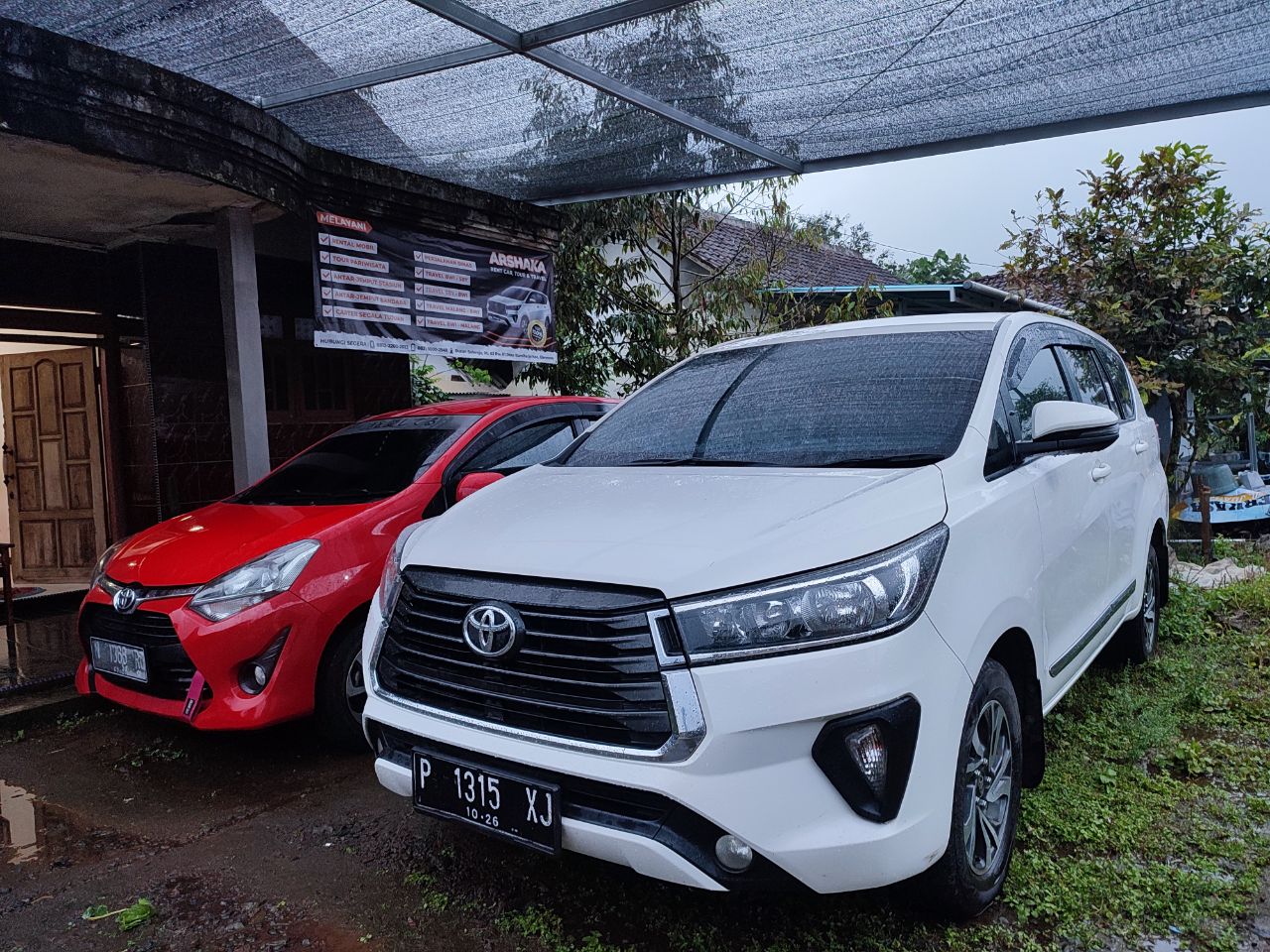 tampilan mobil toyota innova & toyota agya