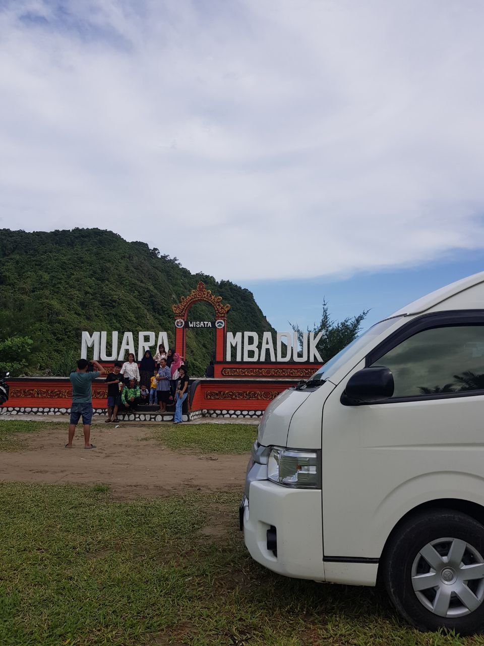 wisata di muara baduk