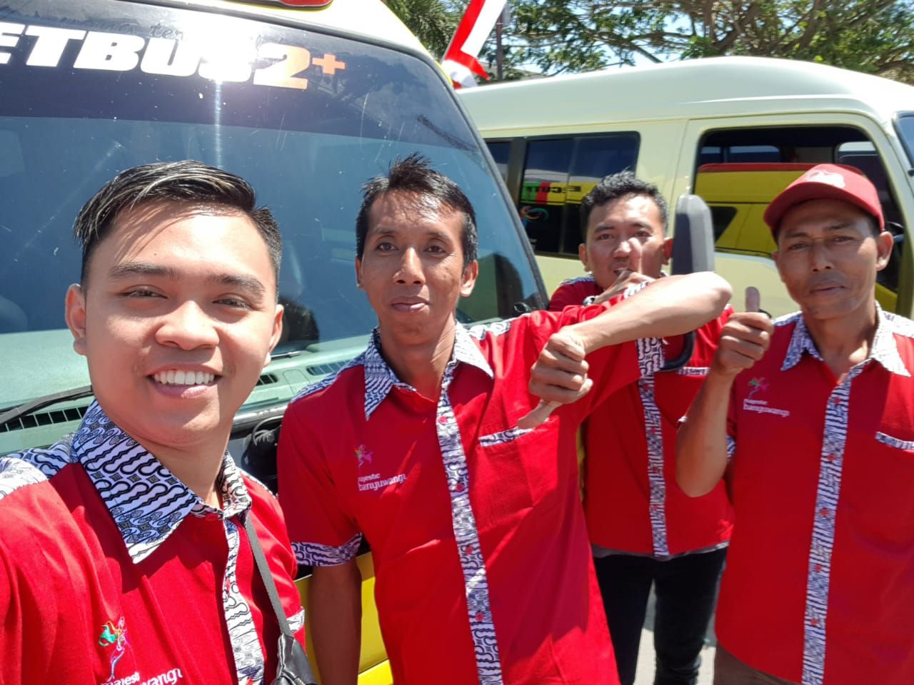 sopir rental mobil menara timur tour & travel